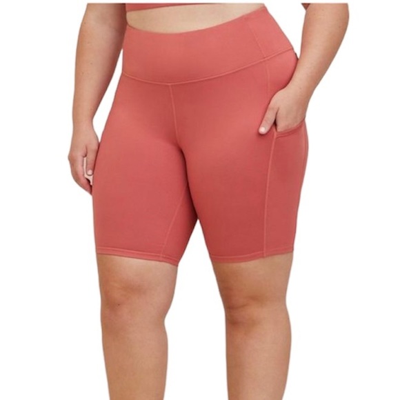 Torrid Women’s Plus Size Dusted Clay Happy Camper Active Bike Short Size 1X - Picture 2 of 9